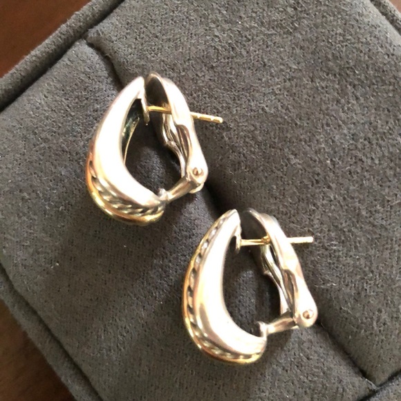 David Yurman Thoroughbred SS & 18k Gold Earrings - Picture 6 of 12